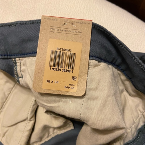 Levi’s Blue pants - Picture 3 of 3